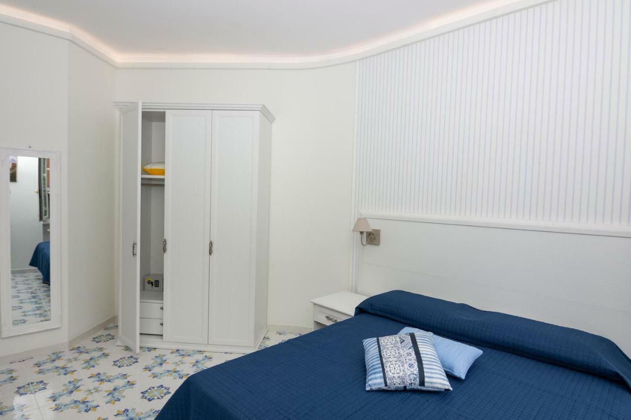Ambra Sorrento Suites Short Rent Luaran gambar