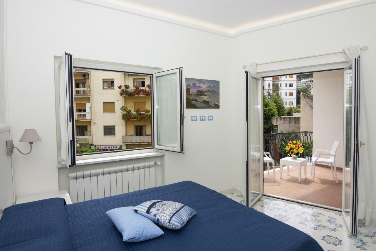 Ambra Sorrento Suites Short Rent Luaran gambar